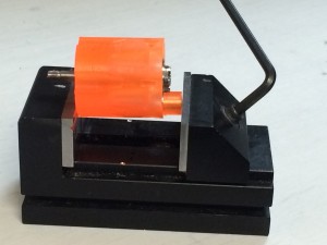 Cylinder in vise (2)